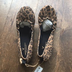 AE NWT leopard print ballet flats size 7.5